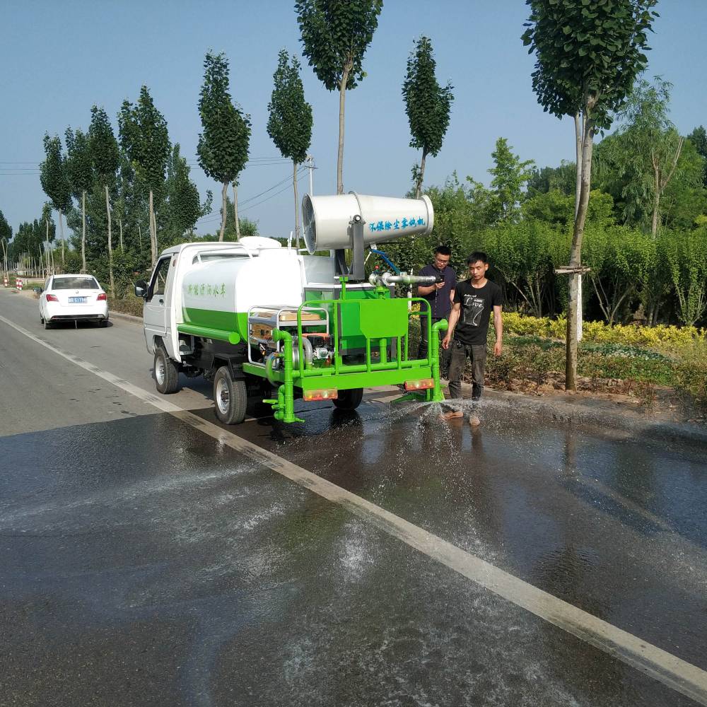 工廠與小區環衛新選擇 電動高壓灑水車與壓縮垃圾車的應用優勢