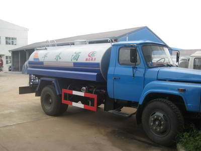 讓城市更清潔 高品質16噸灑水車和25噸運水車一站式訂購服務（聯系熱線 15172780977）